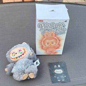 Pop Mart Big into Energy Lafufu secret with box